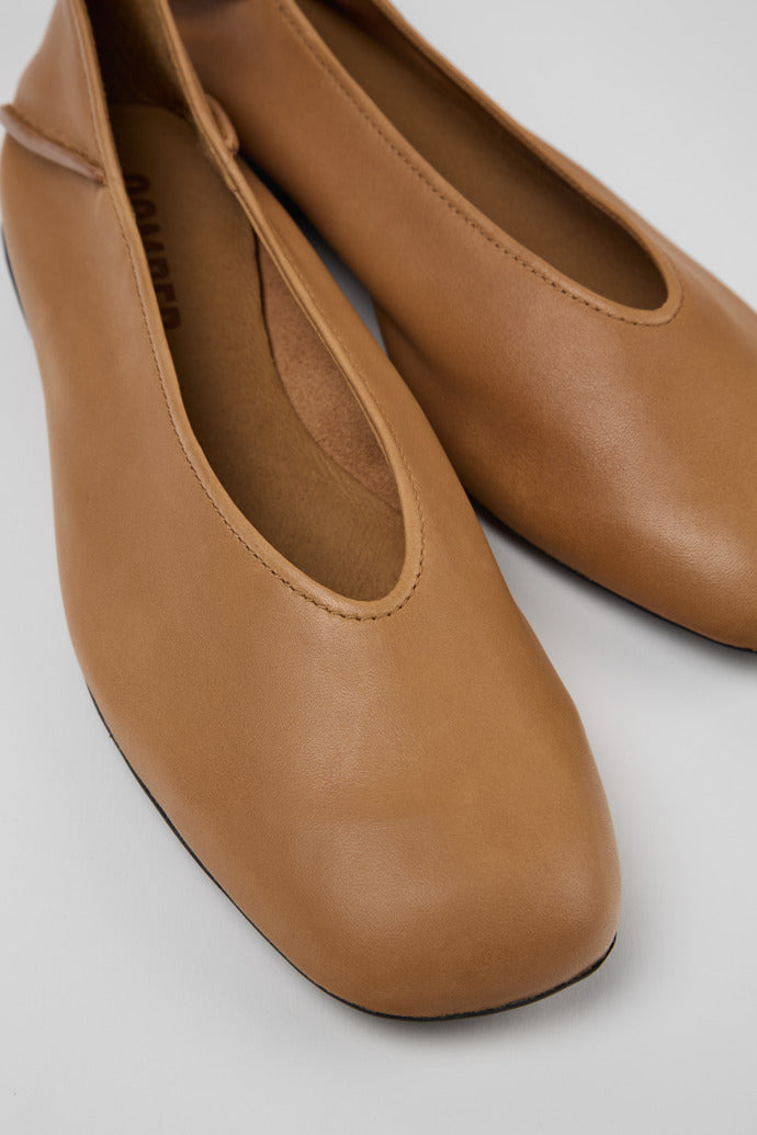 Casi Myra Leather Ballerinas